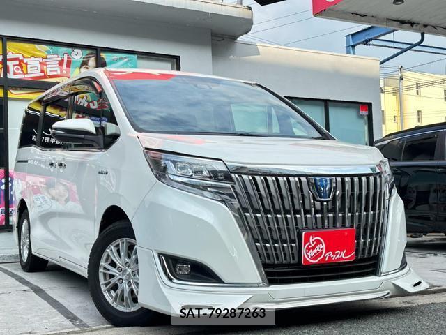 Toyota ESQUIRE 2017-08 8330000-1