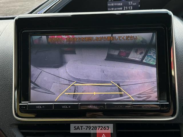 Toyota ESQUIRE 2017-08 8330000-10