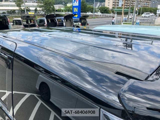 Toyota ESQUIRE 2017-08 8330166-3