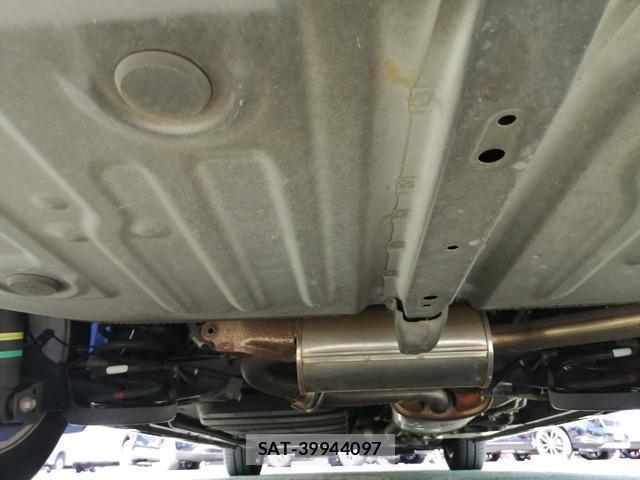 Toyota ESQUIRE 2014-12 8330311-8