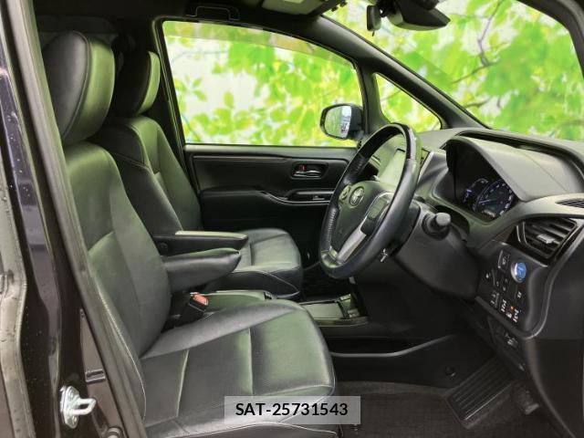 Toyota ESQUIRE 2018-07 8330591-3