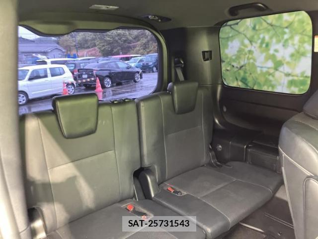 Toyota ESQUIRE 2018-07 8330591-5