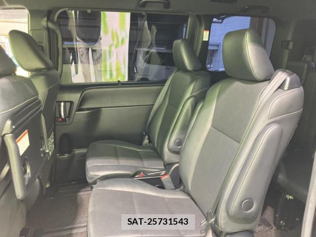 Toyota ESQUIRE 2018-07 8330591-7