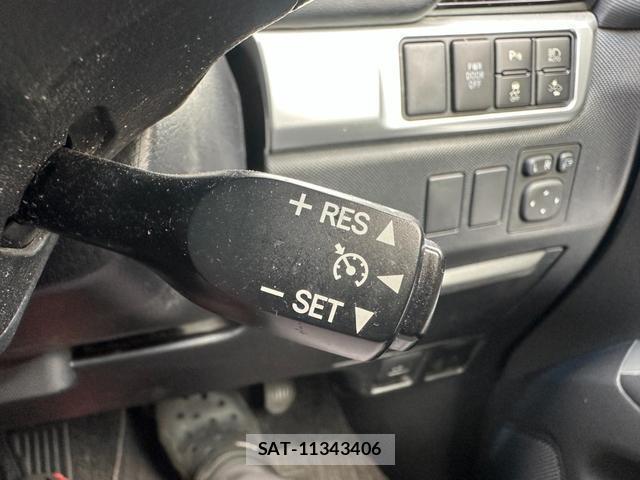 Toyota ESTIMA 2017-07 8328156-5