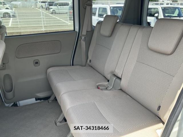 Suzuki EVERY WAGON 2017-10 8327898-6
