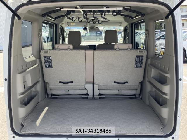 Suzuki EVERY WAGON 2017-10 8327898-7