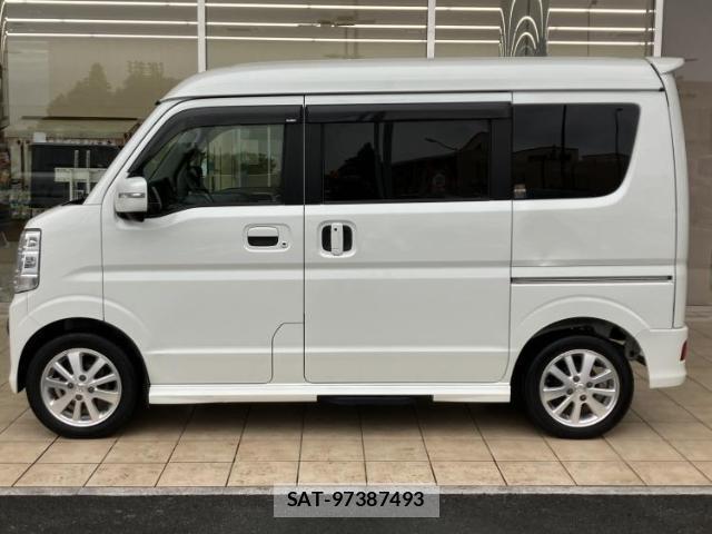 Suzuki EVERY WAGON 2023-02 8329018-1