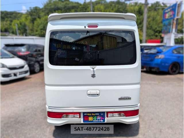 Suzuki EVERY WAGON 2023-05 8330331-19