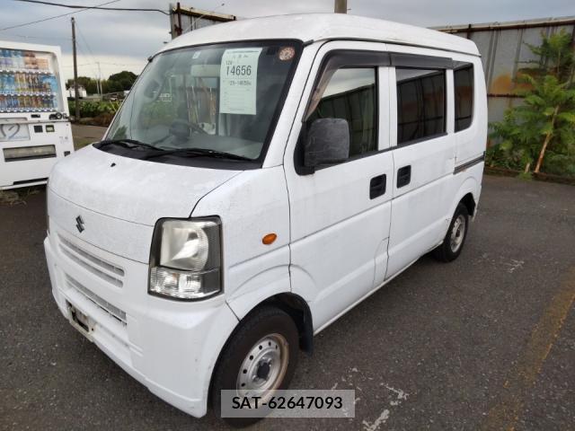Suzuki EVERY 2012-07 8328186-0