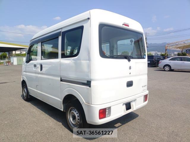 Suzuki EVERY 2020-07 8328300-4