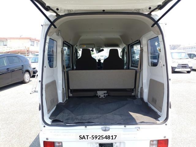Suzuki EVERY 2019-07 8328368-5