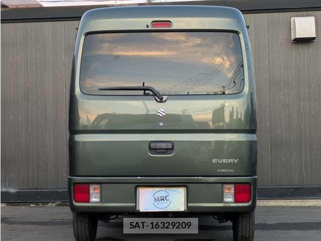Suzuki EVERY 2021-11 8328409-6