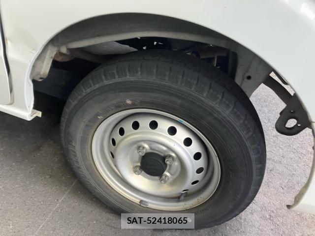 Suzuki EVERY 2019-06 8328881-10