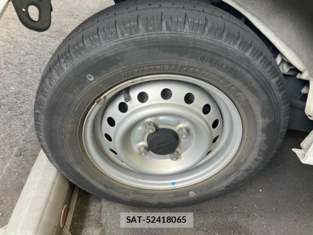 Suzuki EVERY 2019-06 8328881-11