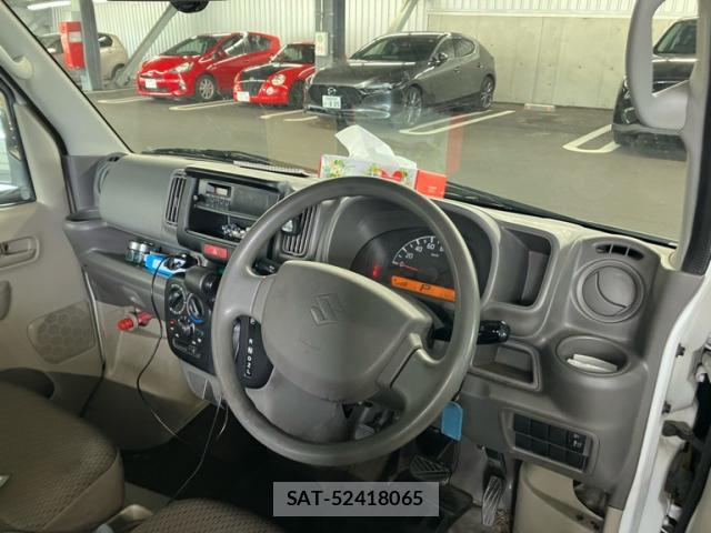 Suzuki EVERY 2019-06 8328881-14