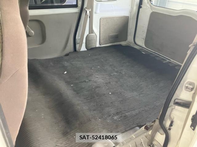 Suzuki EVERY 2019-06 8328881-17