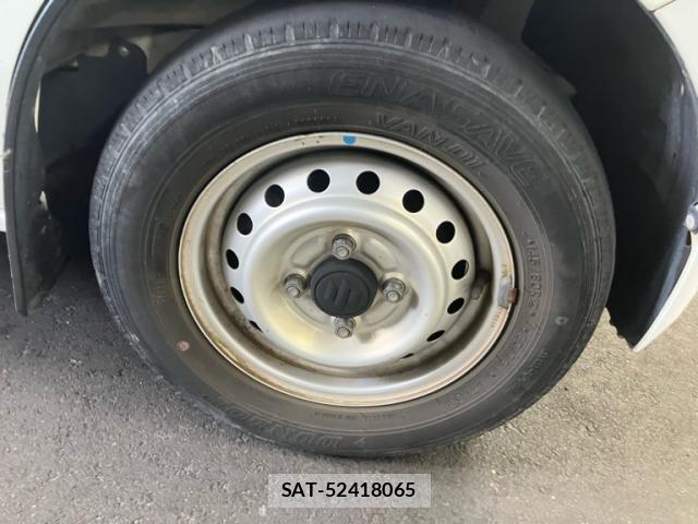 Suzuki EVERY 2019-06 8328881-8