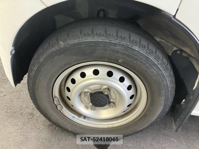 Suzuki EVERY 2019-06 8328881-9