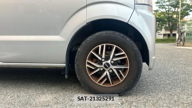 Suzuki EVERY 2015-01 8329283-8