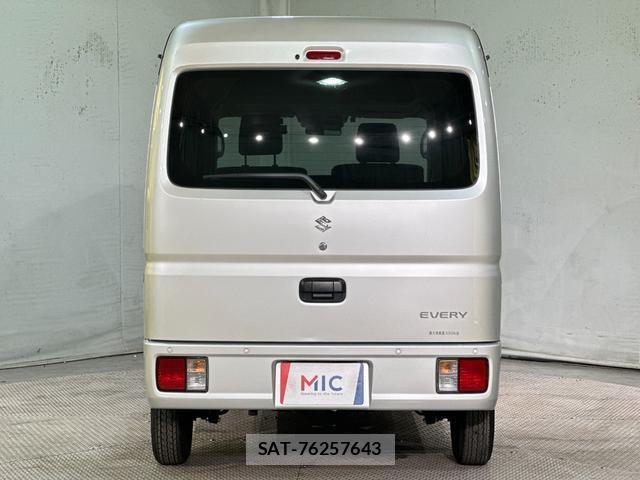 Suzuki EVERY 2023-06 8329567-14