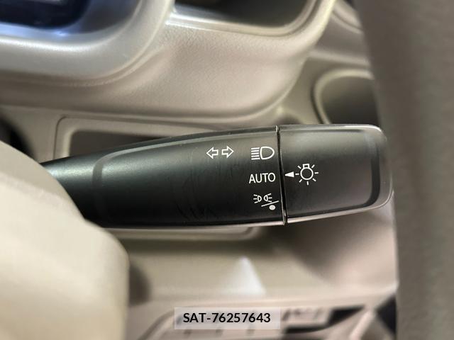 Suzuki EVERY 2023-06 8329567-7