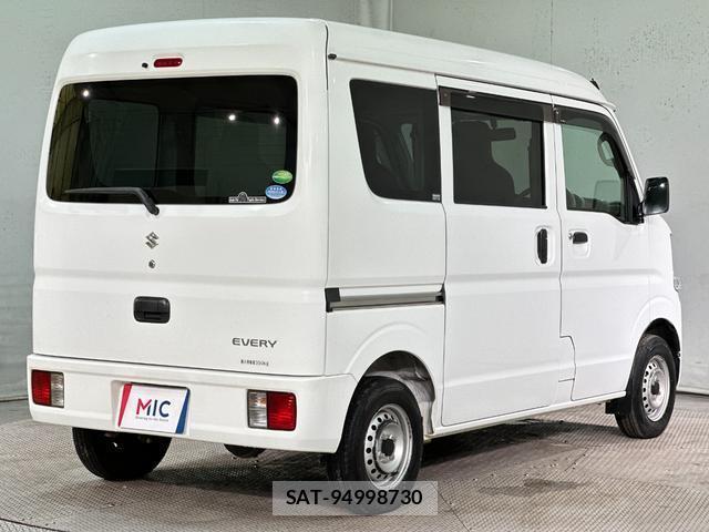 Suzuki EVERY 2020-07 8329638-10