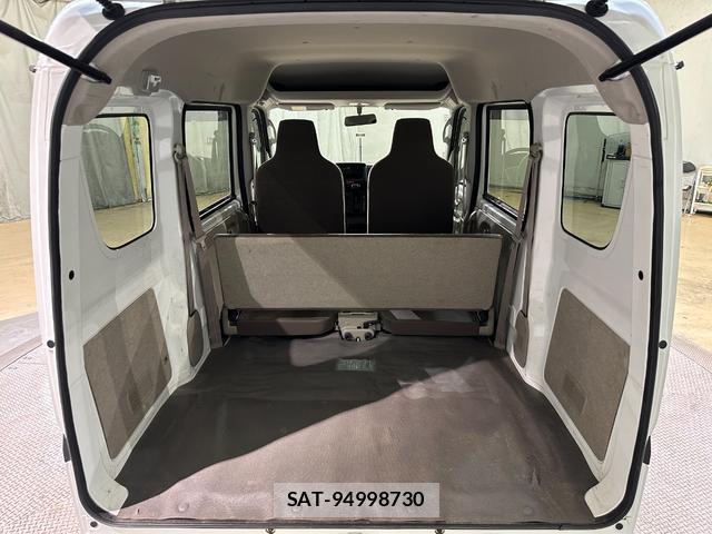Suzuki EVERY 2020-07 8329638-17