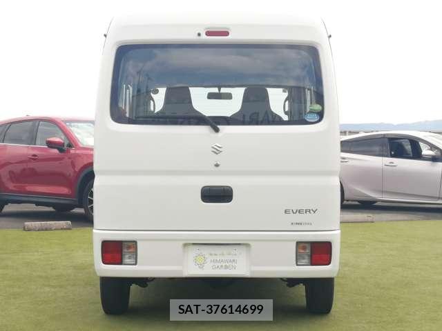 Suzuki EVERY 2018-06 8330301-14