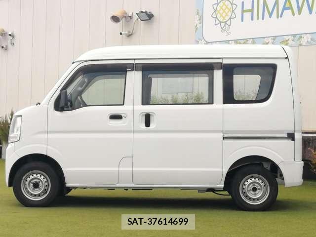 Suzuki EVERY 2018-06 8330301-17