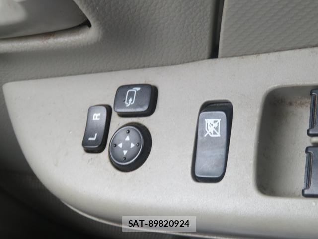 Suzuki EVERY 2020-07 8330387-12