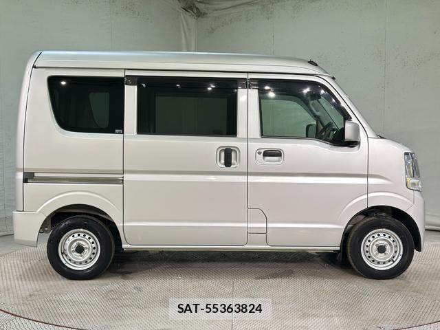 Suzuki EVERY 2020-06 8330690-11