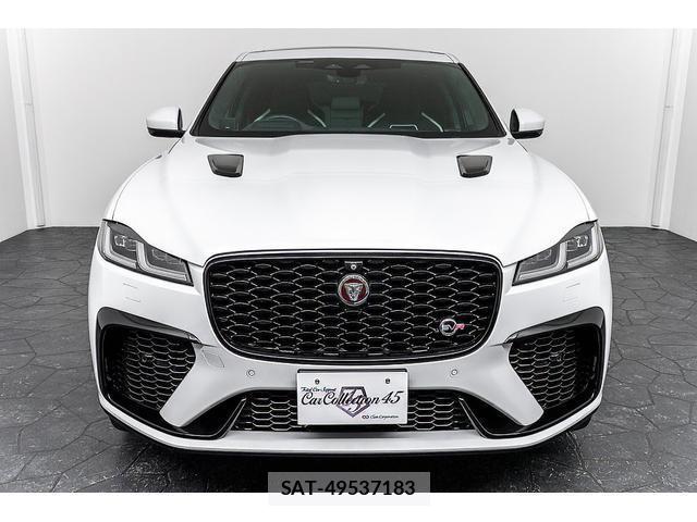 Jaguar F-PACE 2021-09 8329657-5