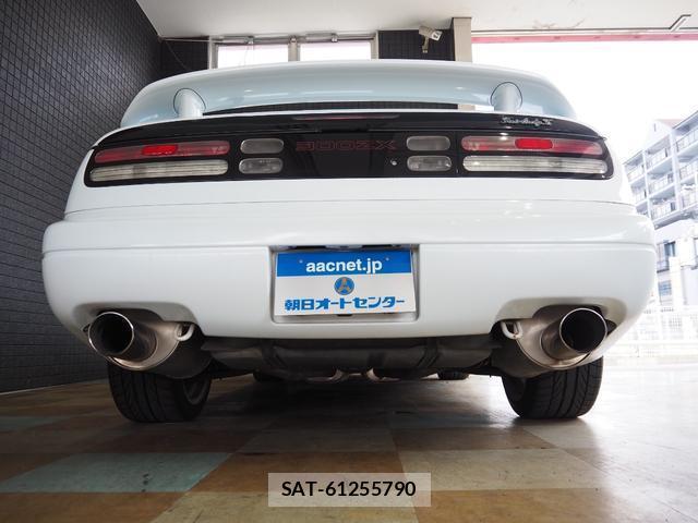 Nissan FAIRLADY Z 2000-02 8328069-13