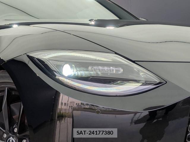 Nissan FAIRLADY Z 2023-11 8328695-9