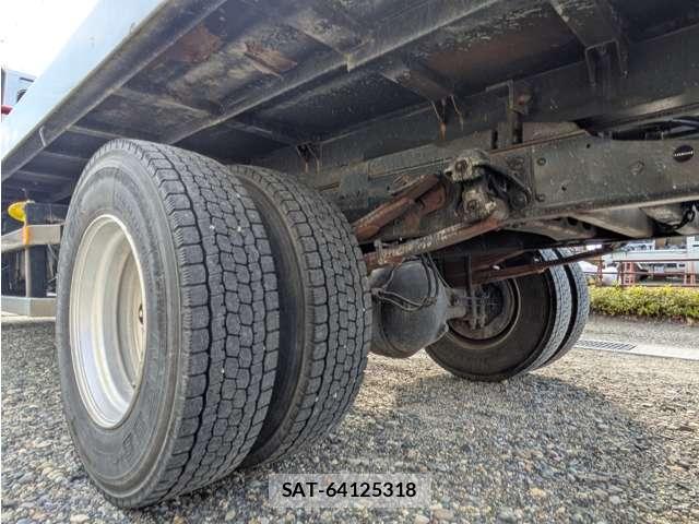 MITSUBISHI FUSO Fighter 2006-06 8328408-15