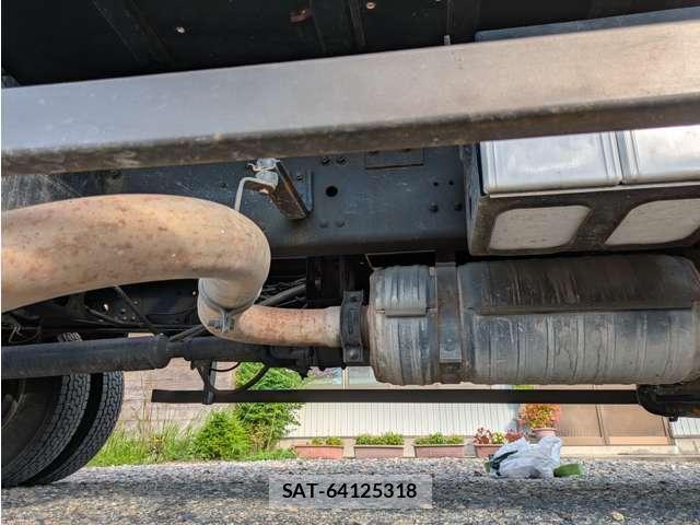MITSUBISHI FUSO Fighter 2006-06 8328408-17