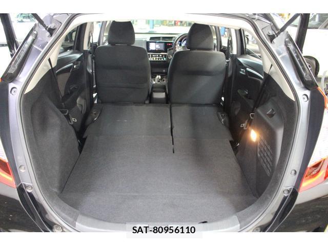 Honda FIT HYBRID 2016-03 8329125-11