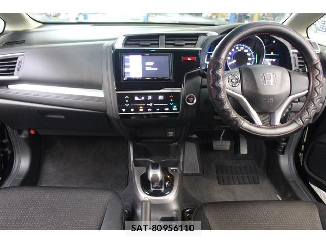 Honda FIT HYBRID 2016-03 8329125-2