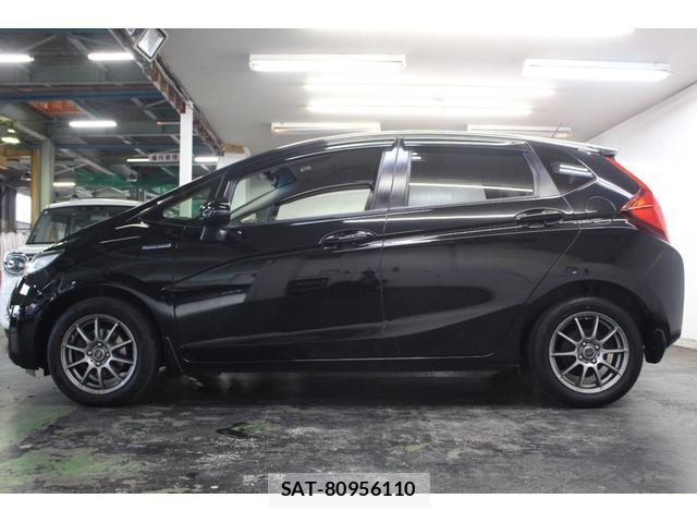 Honda FIT HYBRID 2016-03 8329125-7