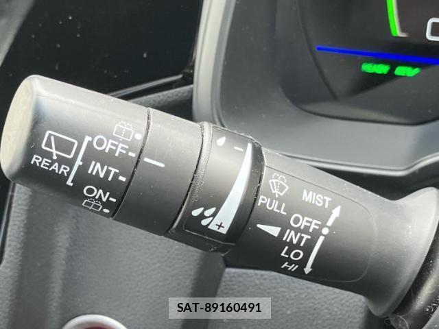 Honda FIT HYBRID 2013-10 8330248-16