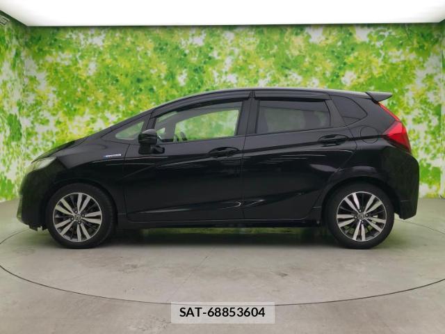 Honda FIT HYBRID 2015-07 8330407-1