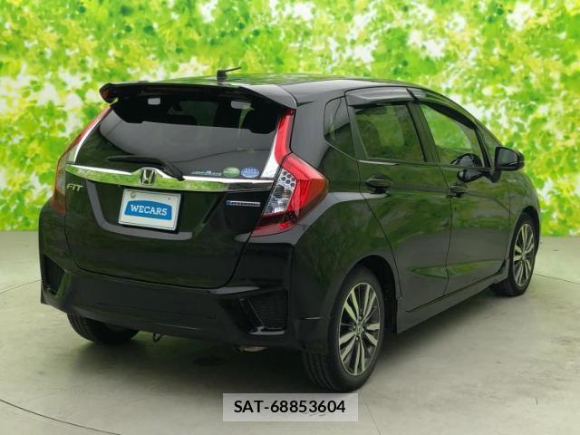 Honda FIT HYBRID 2015-07 8330407-2