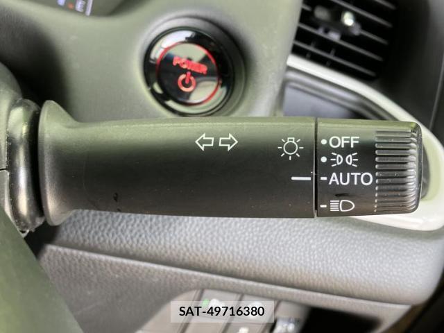 Honda FIT HYBRID 2021-05 8330444-16