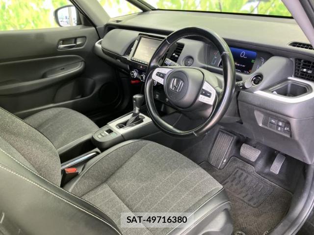 Honda FIT HYBRID 2021-05 8330444-4
