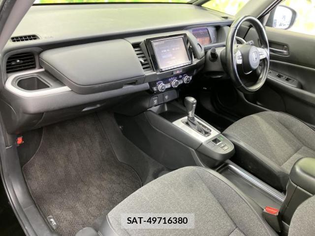 Honda FIT HYBRID 2021-05 8330444-6