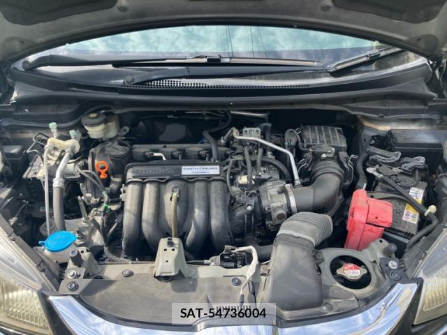 Honda FIT 2016-03 8328064-16