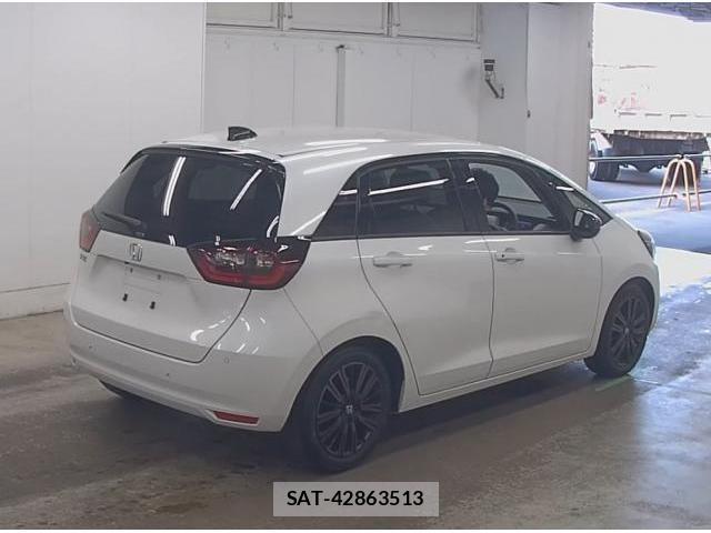 Honda FIT 2022-01 8330150-1
