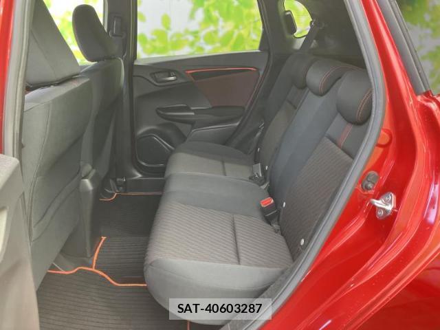 Honda FIT 2017-09 8330429-7