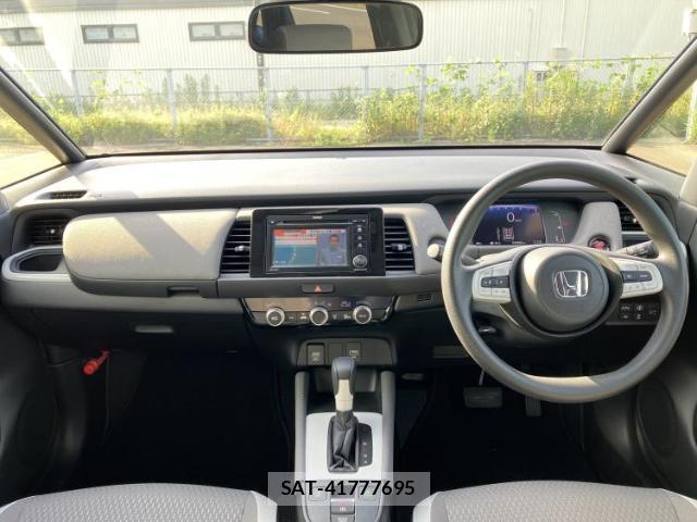 Honda FIT 2020-04 8330442-3
