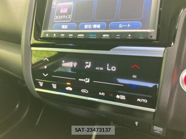 Honda FIT 2019-05 8330592-12